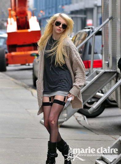 国产熟女丝袜 迅雷,时尚潮流下的性感演绎